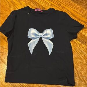 🔥Edikted baby tee with a bow